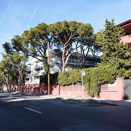 Calm, Beach And Bikes Castelldefels Exterior foto
